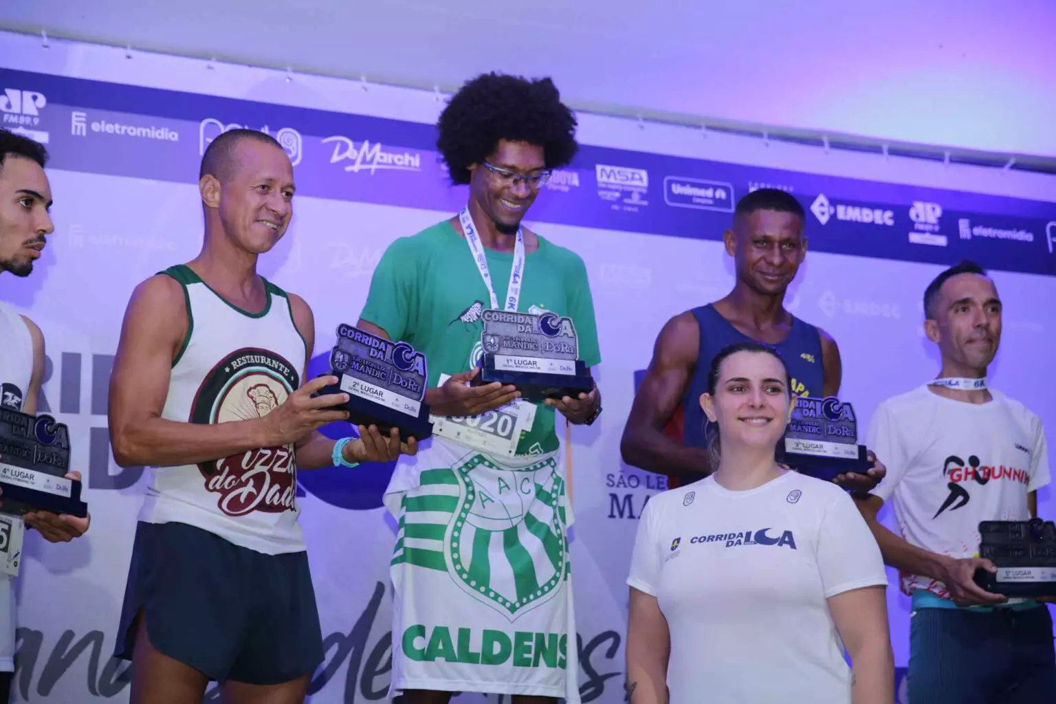 faculdade-sao-leopoldo-mandic-faculdade-de-medicina-odontologia-corrida-da-lua-campinas-76-1536x1024