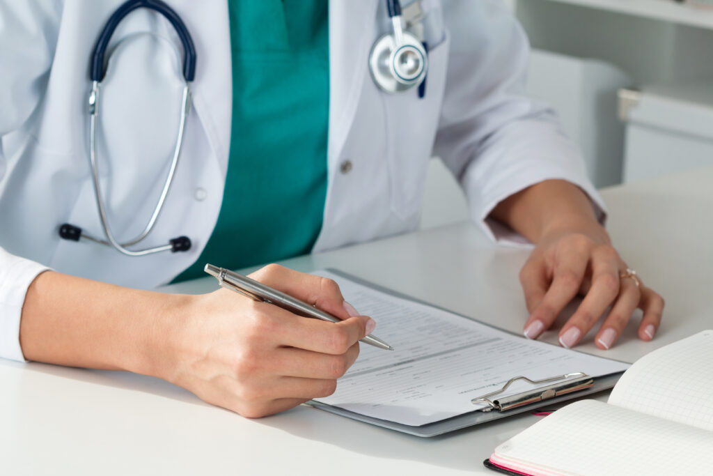 sao-leopoldo-mandic-faculdade-de-medicina-pos-graduação medica-rqe-novo-pre-requisito-de-seleçao-para-residencia-medica-entenda